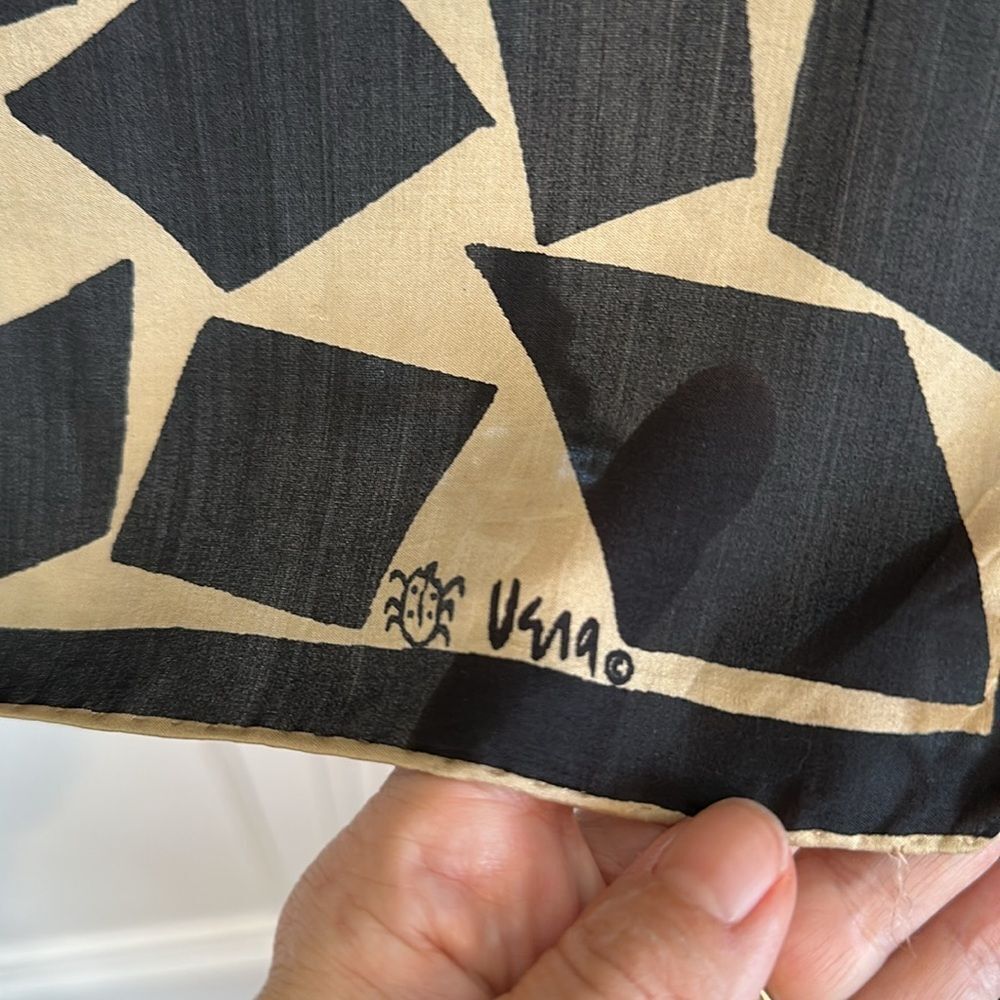 Vintage mid century‎ mod Vera black & tan(gold) rectangle motif large scarf - Picture 6 of 11